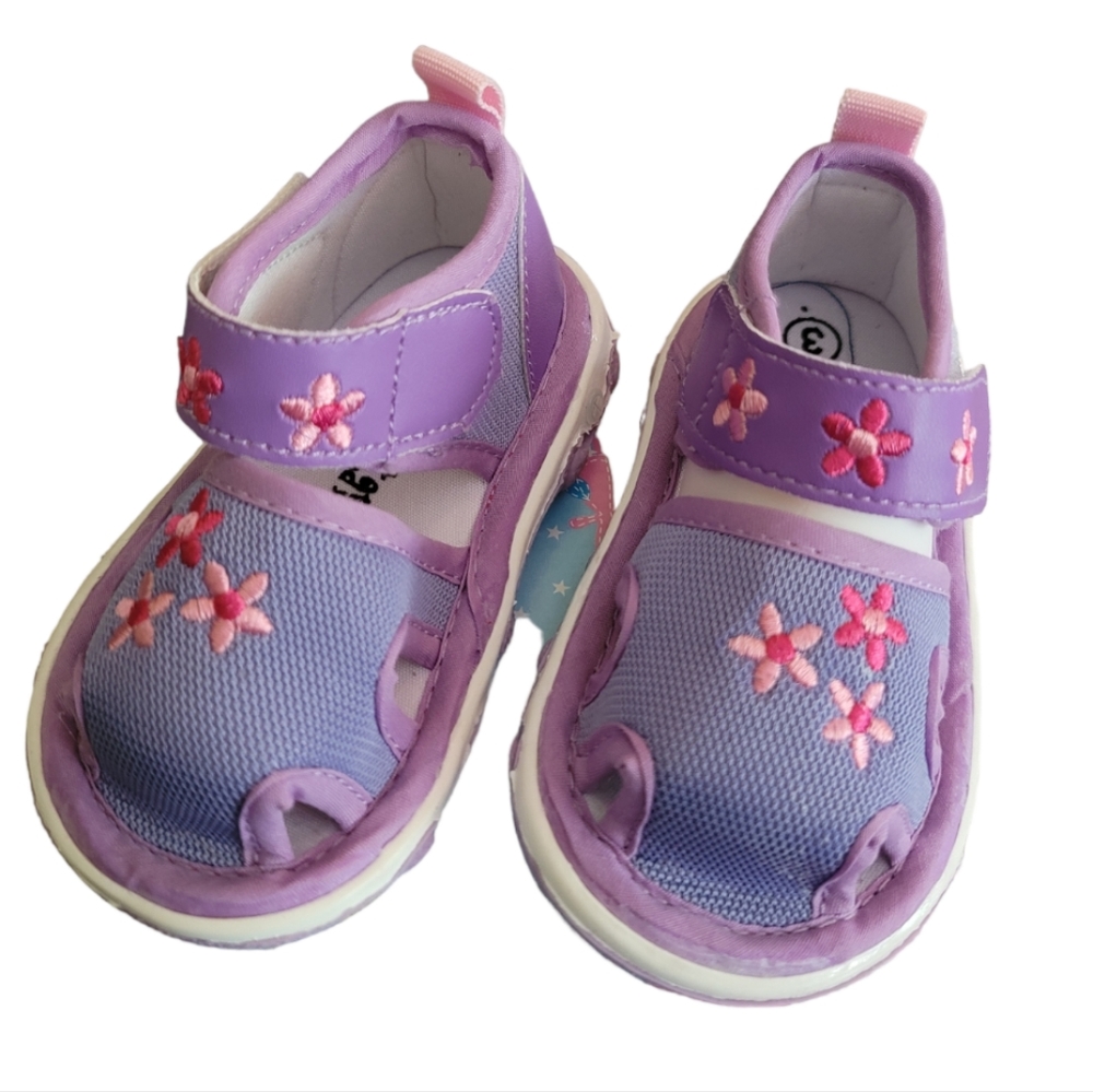 Little Star Lavender & Pink Floral Velco Strap Squeeks on Step, Infant Size 3